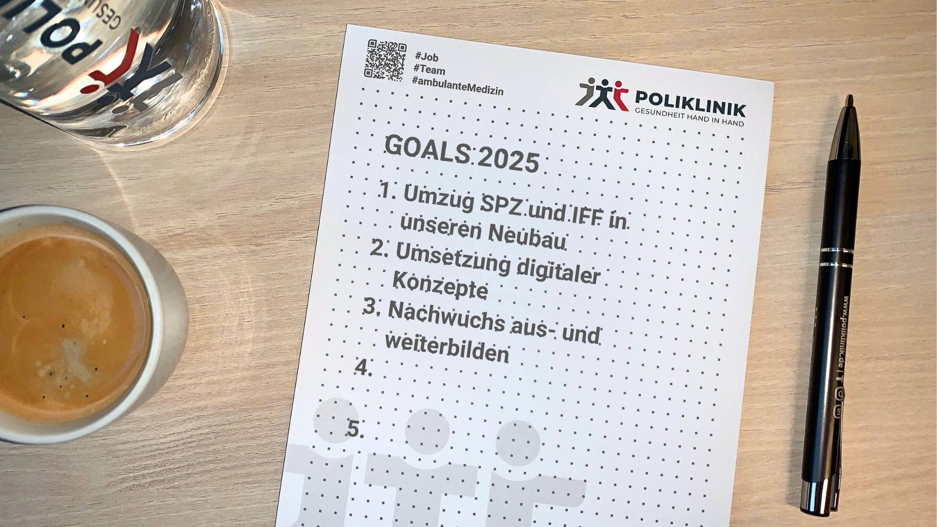 Notizblock mit den Zielen für 2025